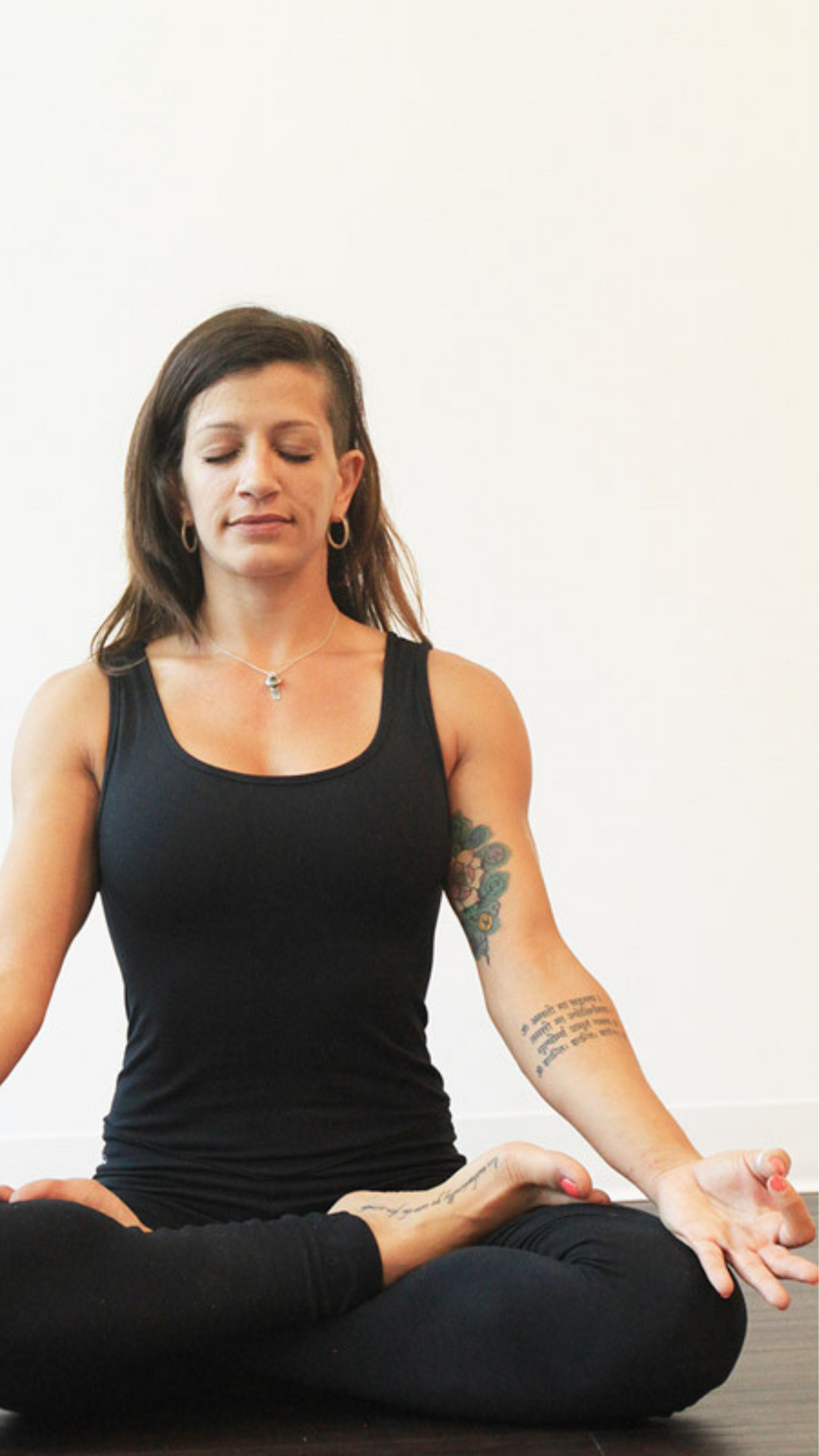 nathania stambouli lotus pose padmasana